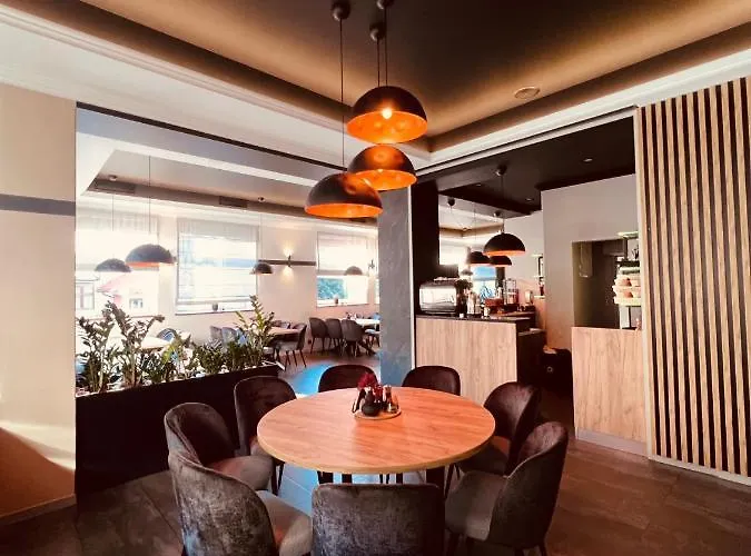 리조트 Osrodek Wczasowy Paradise 크리니차 즈드로이